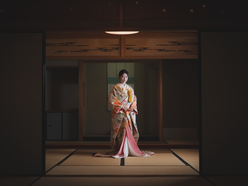 【茶室＋庭園】和装1着｜150着の衣裳から選べる｜衣裳スタイリスト付｜美容着付け付｜120分撮影｜200カット｜事前試着付