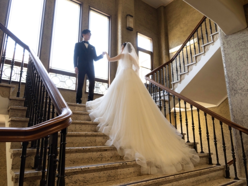 【茶室orお寺＋洋館】和装1着/洋装1着｜500着の衣裳から選べる｜衣裳スタイリスト付｜美容着付け付｜200カット｜事前試着付