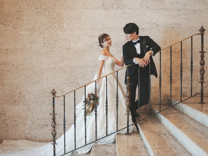 【洋館】洋装1着｜300着の衣裳から選べる｜衣裳スタイリスト付｜美容着付け付｜60分撮影｜120カット｜事前試着付