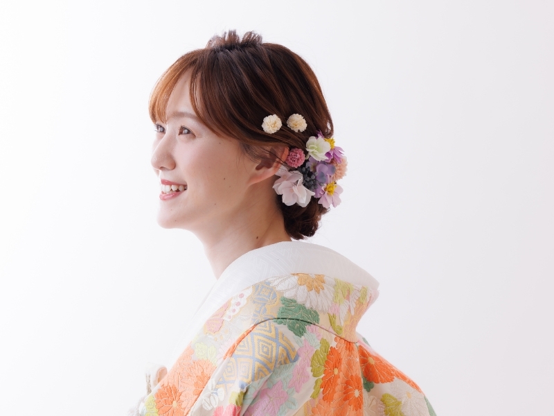 【スタジオ+洋館】和装1着/洋装1着｜500着の衣裳から選べる｜衣裳スタイリスト付｜美容着付け付｜180カット｜事前試着付