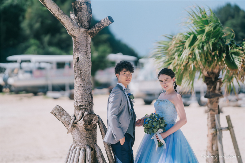 ブーケとドレスの色をあわせて