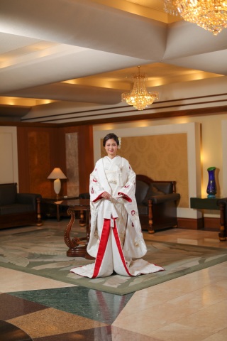 色打掛から白無垢、琉装まで豊富！！