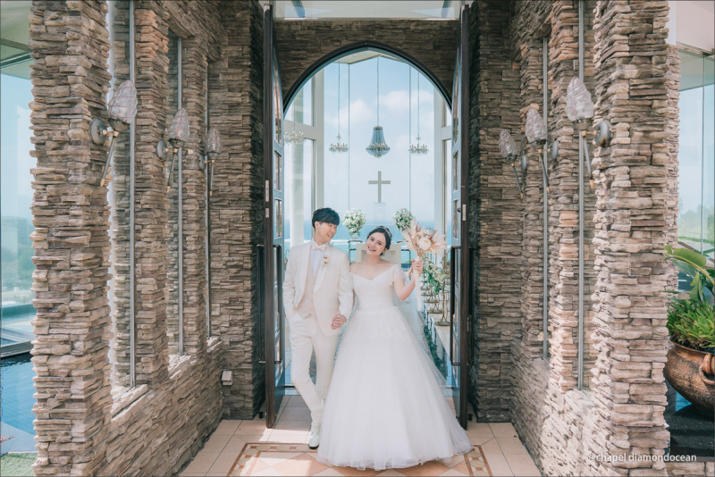 チャペル・ダイアモンドオーシャン（ビックブライダル）_チャペルで撮影できる