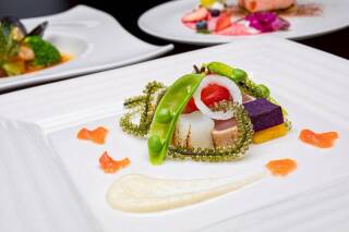 ★【記念日を彩るチャペルフォト＆お食事会プラン！！】6名／253000円 コース料理/フリードリンク付