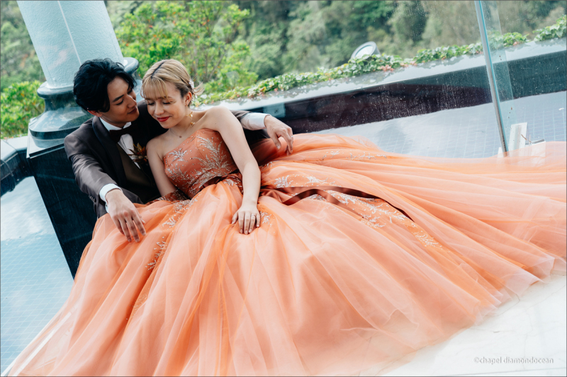 衣裳も写真も妥協なし！欲ばりフォトプラン♪ドレス贅沢2着付♡全30カットキレイ加工付♡チャペル撮137500円ピュアドレスプラン