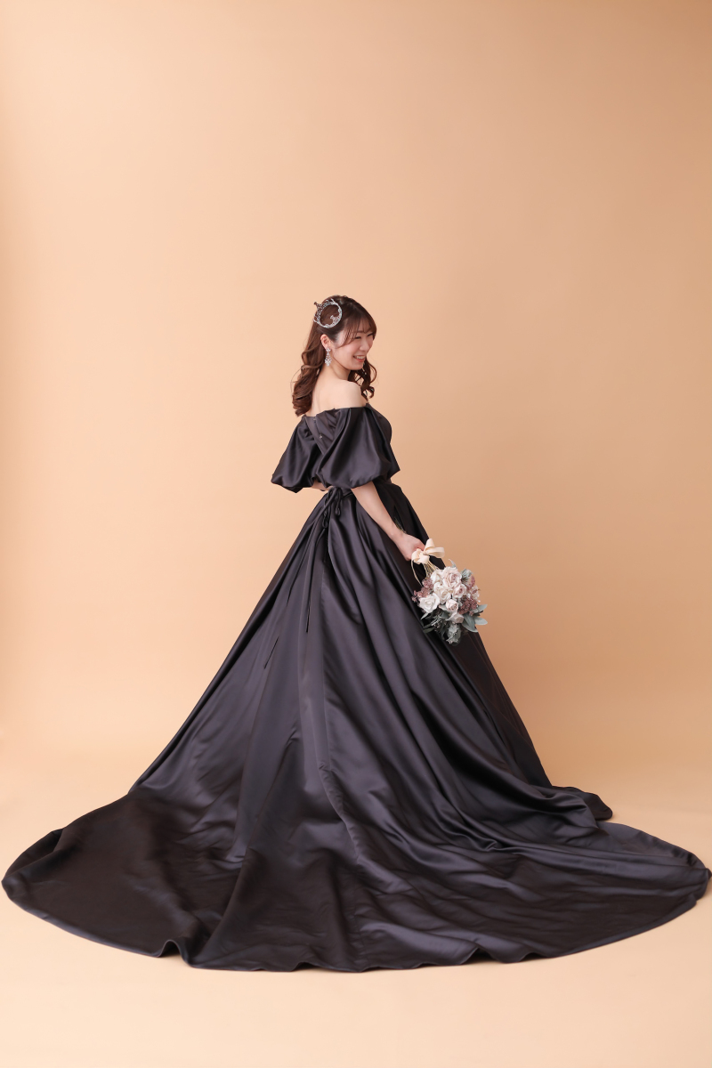 ブラックドレス