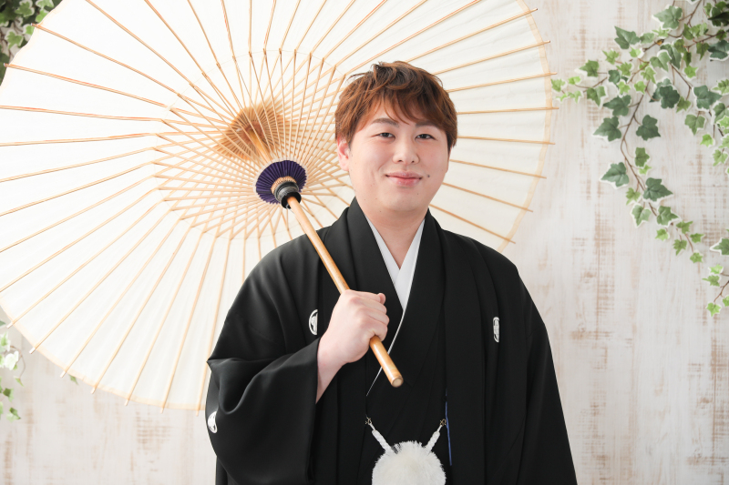 ご新郎様のソロショットも