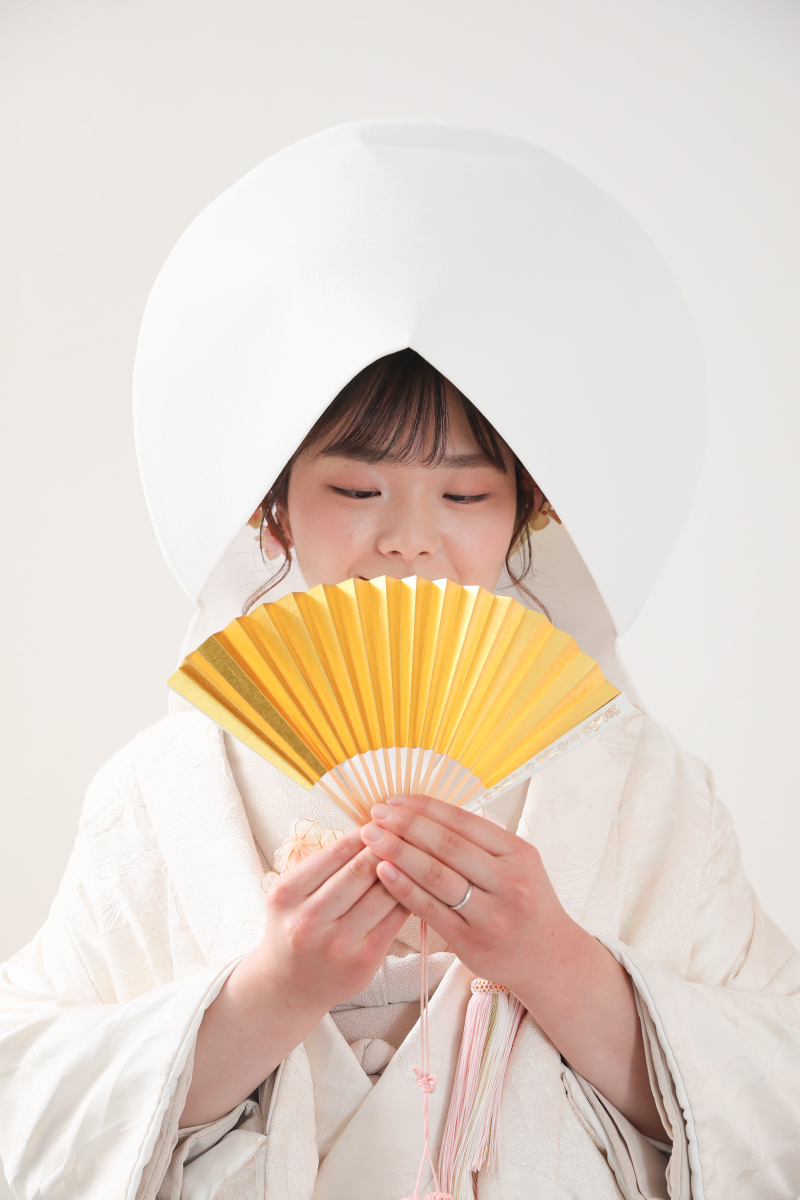 お顔隠しショットでしっとりと