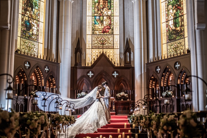 【洋装】チャペル・湘南迎賓館 圧巻の独立型チャペルで撮影するスタンダードプラン大聖堂チャペルフォトプラン