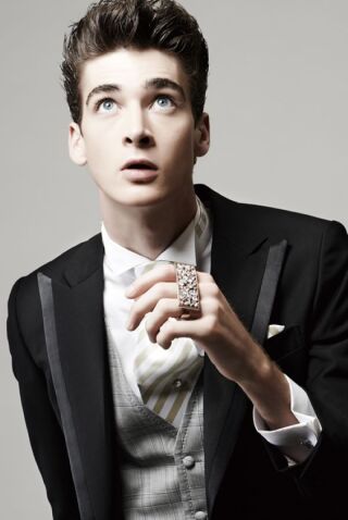 izreel（イズリール）