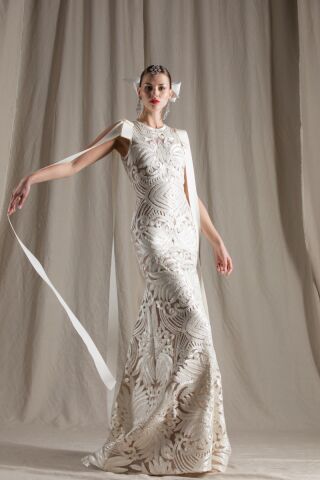 NAEEM KHAN（ナイーム カーン）