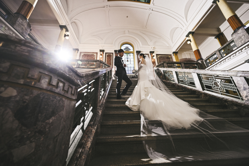 ドレスが映える大階段