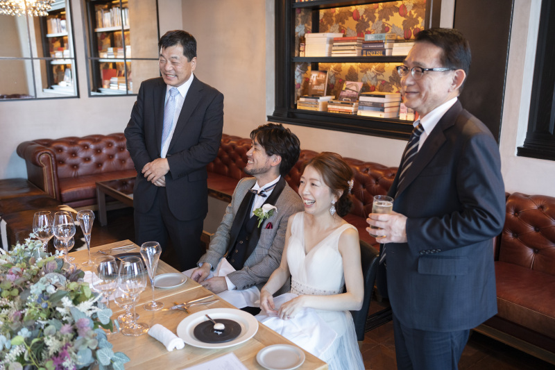 ゆっくり食事と会話を楽しむ時間