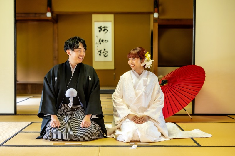 ぴしっと和装で