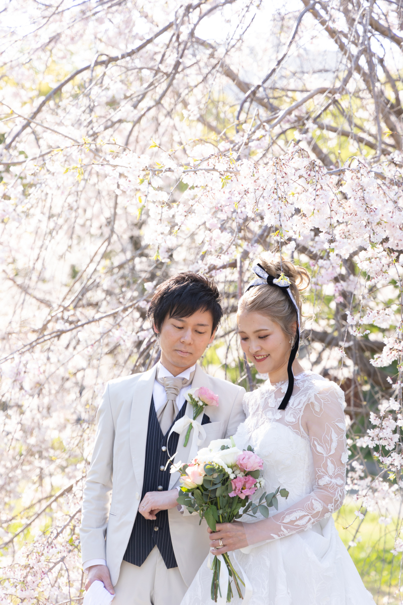 !早期予約特典あり!開花にあわせて日程変更OK!桜と撮影★ドレスフォトプラン【日程変更料無料&衣装試着回数制限なし】|平日限定