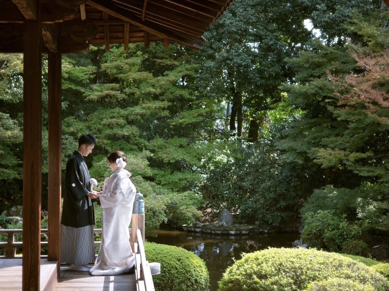 和装が美しく見えるポージング指導もプロが行います