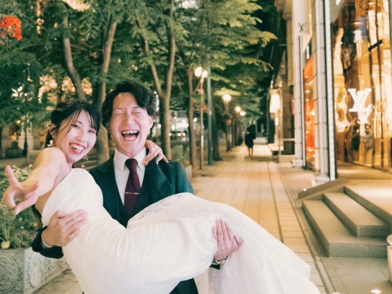 婚礼衣装からカジュアルスタイルまで