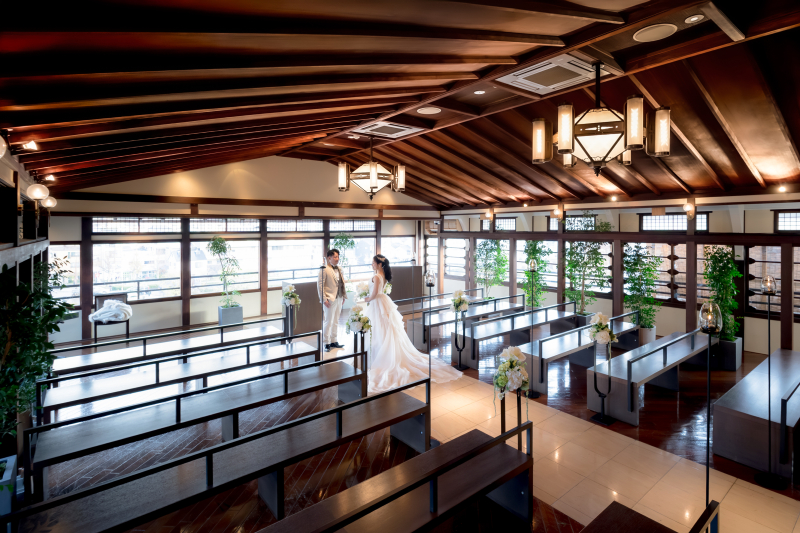 【鮒鶴京都鴨川リゾートプラン】洋装(2名フォトグラファー+衣裳+新婦ヘアメイク+データ100+美容・スリム補正)