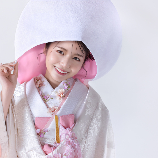 【8月末まで!30組限定50%OFF】熱い夏は涼しいスタジオで和+洋装!248,600円→124,300円 有料衣装50%OFF