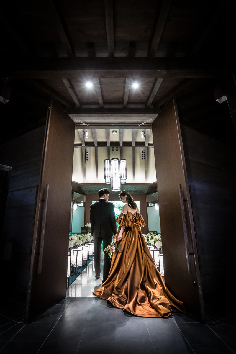 【AKAGANE RESORTプラン】洋装(2名フォトグラファー+衣裳+新婦ヘアメイク+データ100+美容・スリム補正)