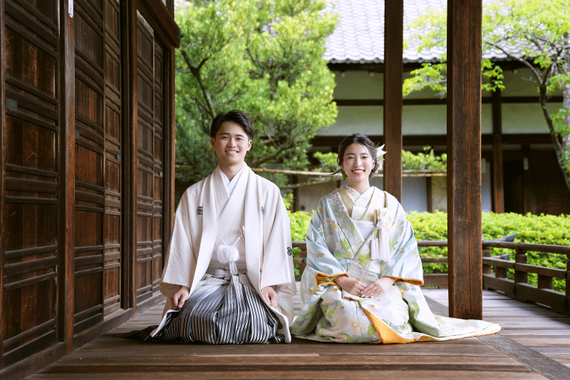 【2026年2月末まで!30組限定50%OFF】和装ロケ+洋装ロケ|292,600円→146,300円 有料衣装50%OFF
