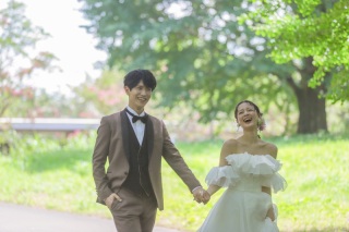 【プレ花嫁専用フルサポートプラン】ドレスor和装でロケ撮影・全データ200カット、選べる写真アイテム付、追加料金なしで選び放題