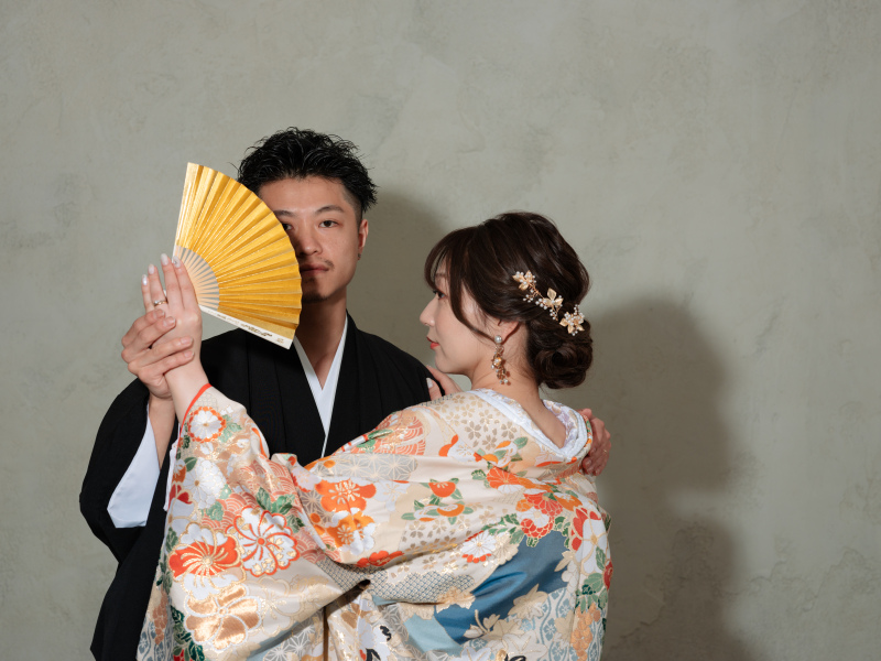 見つめる先には