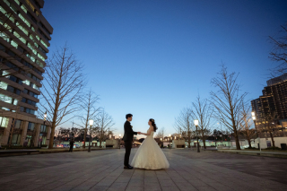 【東京駅前周遊プラン】マジックアワーを背景に
