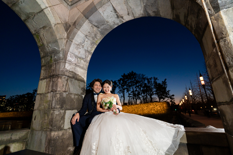 立ち並ぶ街灯も