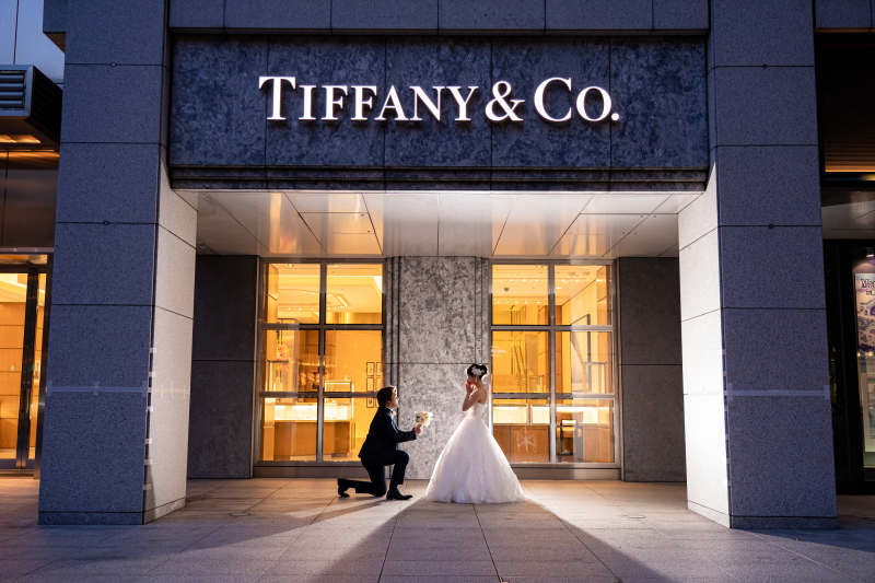 ティファニー前で・・