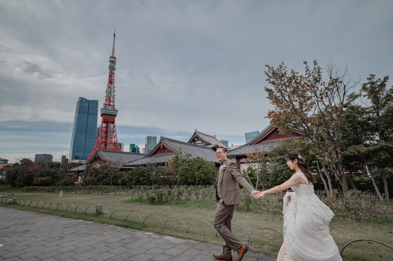 東京タワーに向かってスナップショット撮影