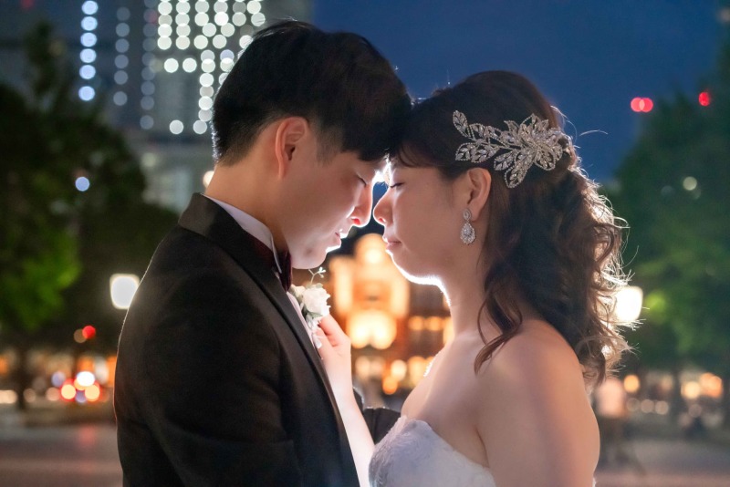 おでこをくっつけて