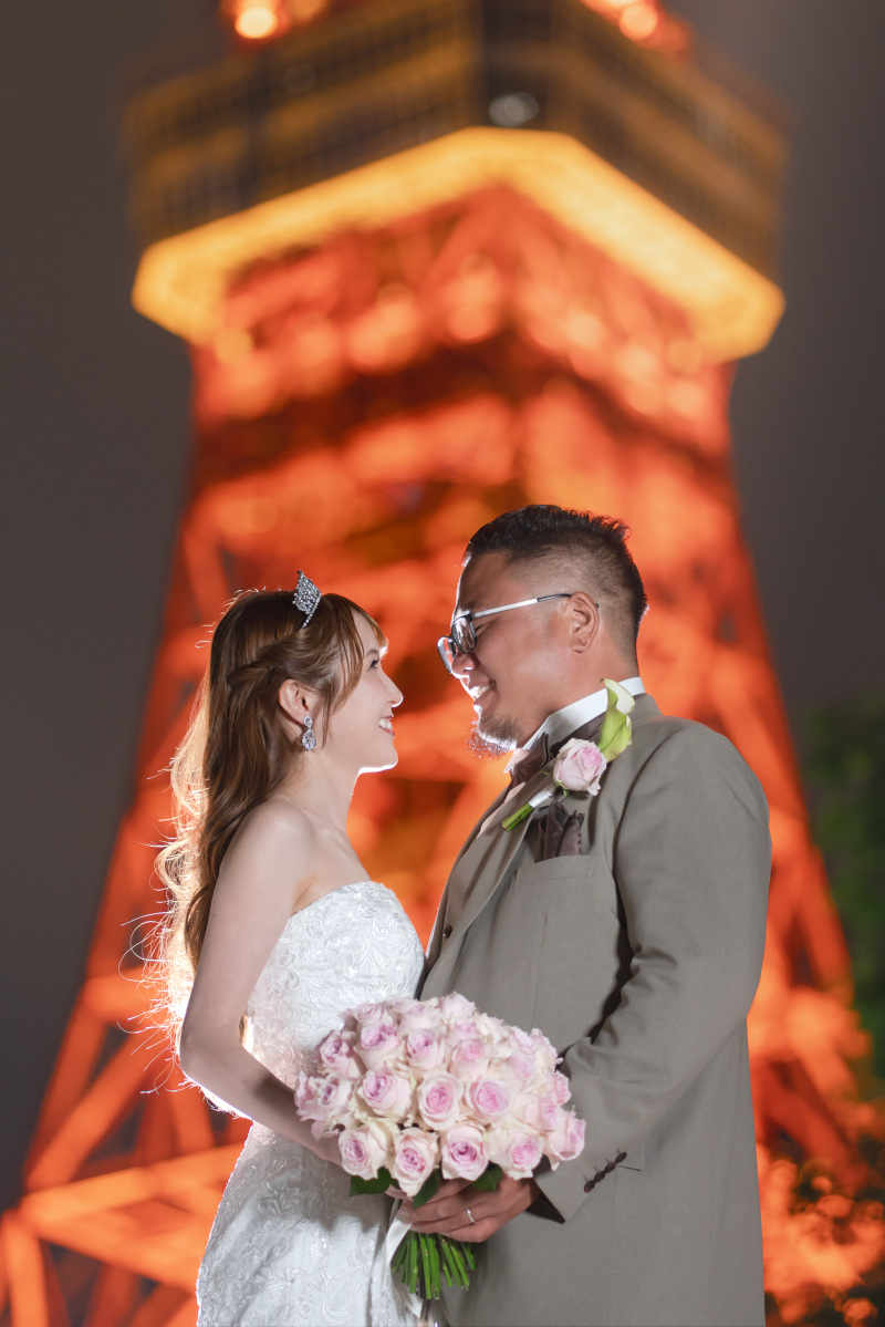 東京タワーがダイナミックに