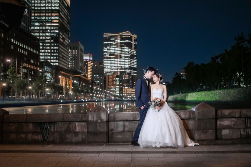 おでこをコツンと