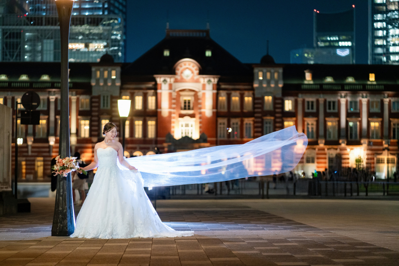 ご新婦様のふわっと舞うベールショットも♪