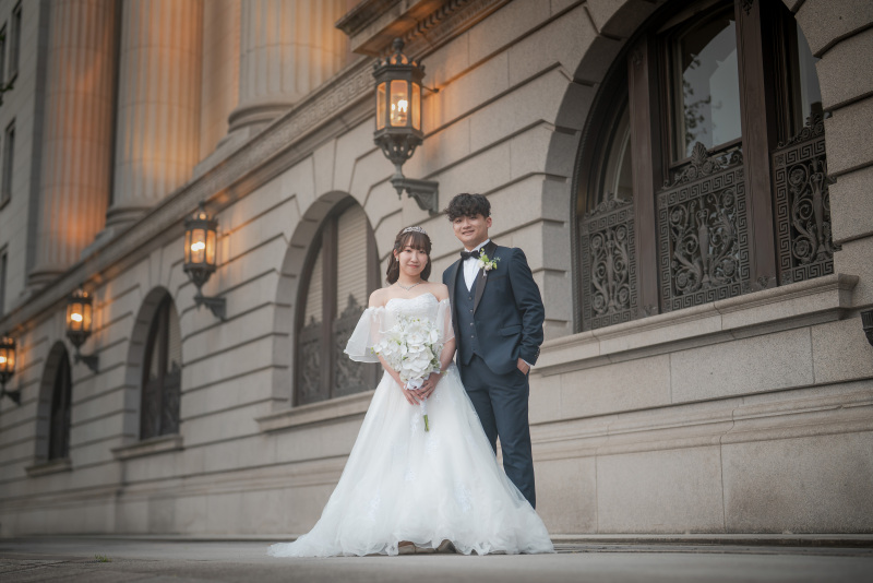 こちらはバックに建物だけが入るように撮りました