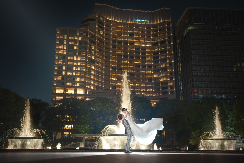 和田倉噴水公園での撮影は申請が必要