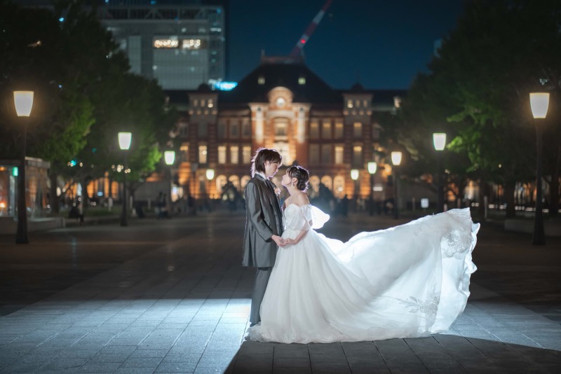 ドレスをファサッと♪