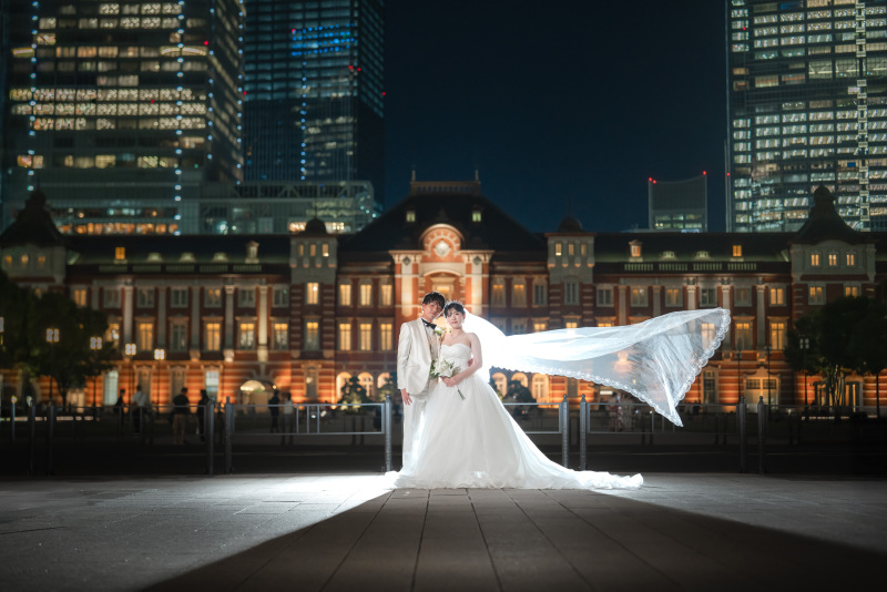 ロングベールをなびかせて