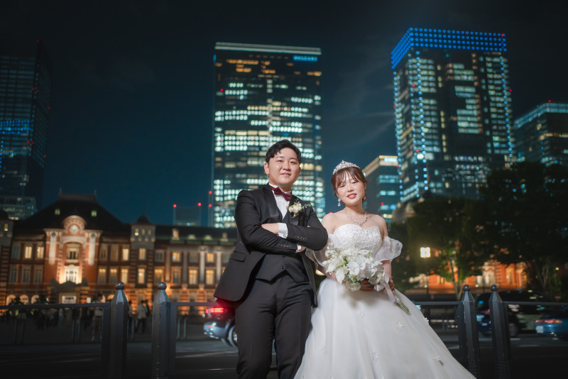 東京駅丸の内駅舎前