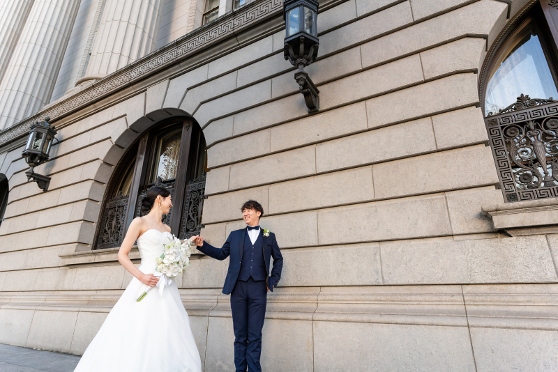 いよいよ撮影スタート。まずは『明治生命館』へ！