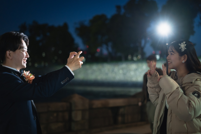 撮影の合間にこぼれるおふたりの自然なオフショット