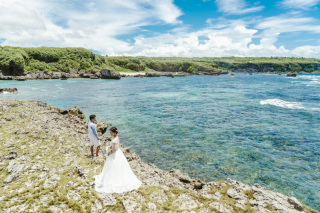 いつもより特別感をプラスしながら、おふたりらしい空気感と共に撮影を進めていきます。おふたりにとって大切な1日を、お手伝いさせていただけることが嬉しいです