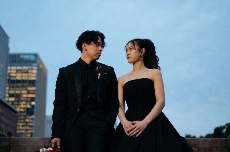 【8・9月撮影限定】《6大特典付》ブランドドレス選べる♪東京駅・丸の内周辺 2か所 ◉通常338,800円⇨218,900円