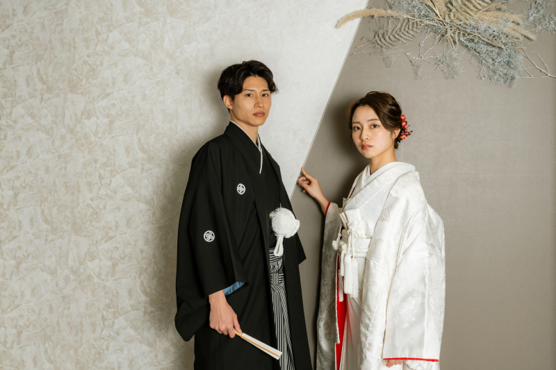 【和装＋洋装プラン】和装スタジオ＆洋装ロケ(東京駅周辺エリア)・スタンダードプラン ◉通常269,500円&rarr;154,000円