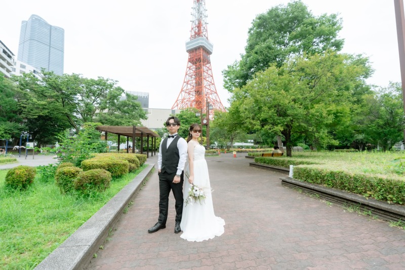 【9・10月撮影限定】たくさん撮影したい方へ★新郎新婦衣装2着が追加料金なしで選び放題♪東京タワー&東京駅+選べる1か所