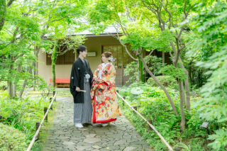 ≪モニター特別価格!7・8月平日撮影限定≫選べる庭園撮影が198,000円→110,000円