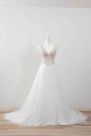 【Aラインウエディングドレス】１０−５