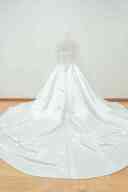 【Aラインウエディングドレス】１７−１