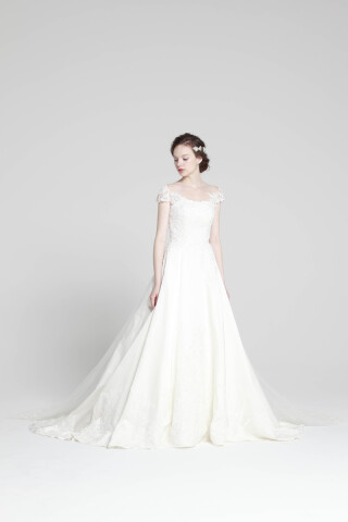 【Aラインウエディングドレス】２０−８